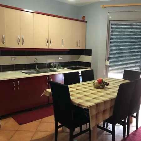 Lägenhet Rent Vlorë
